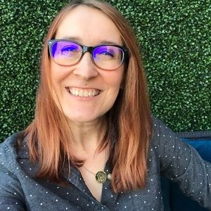 Meet your Posher, Lori